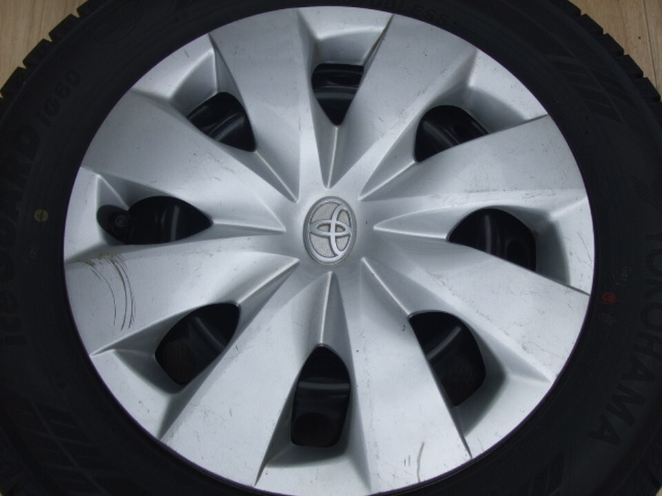 トヨタ純正ホイール NHP10 アクア 90/130系 ヴィッツ 5J 100 +39 2024年製 iG60 165/70R14 4本 C04_画像4