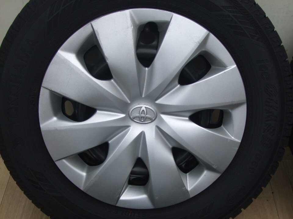 トヨタ純正ホイール NHP10 アクア 90/130系 ヴィッツ 5J 100 +39 2024年製 iG60 165/70R14 4本 C04_画像2