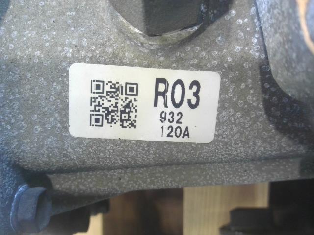 ハイゼット EBD-S331V マニュアルミッションASSY KF-DET 33010-B5060 個人宅発送不可 中古_画像5