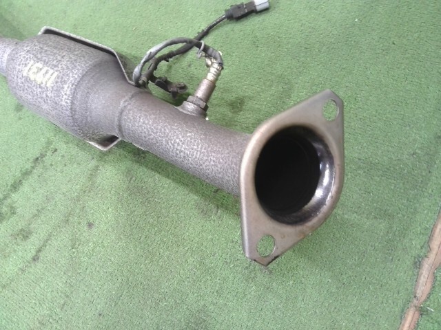 Ｃ－ＨＲ DAA-ZYX10 Fエキゾーストパイプ 2ZR-FXE 070 17410-37800 中古_画像2