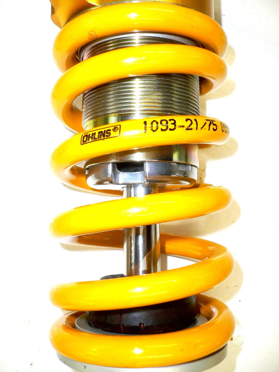 激変　廃番　オーリンズ　GPZ900R　ZR-7　GPZ750R　ZX-11　ZZ-R1100　ZXT10D　ZZR1100D　NINJA　OHLINS　ニンジャ　zx-9r GPX750　18インチ_画像2