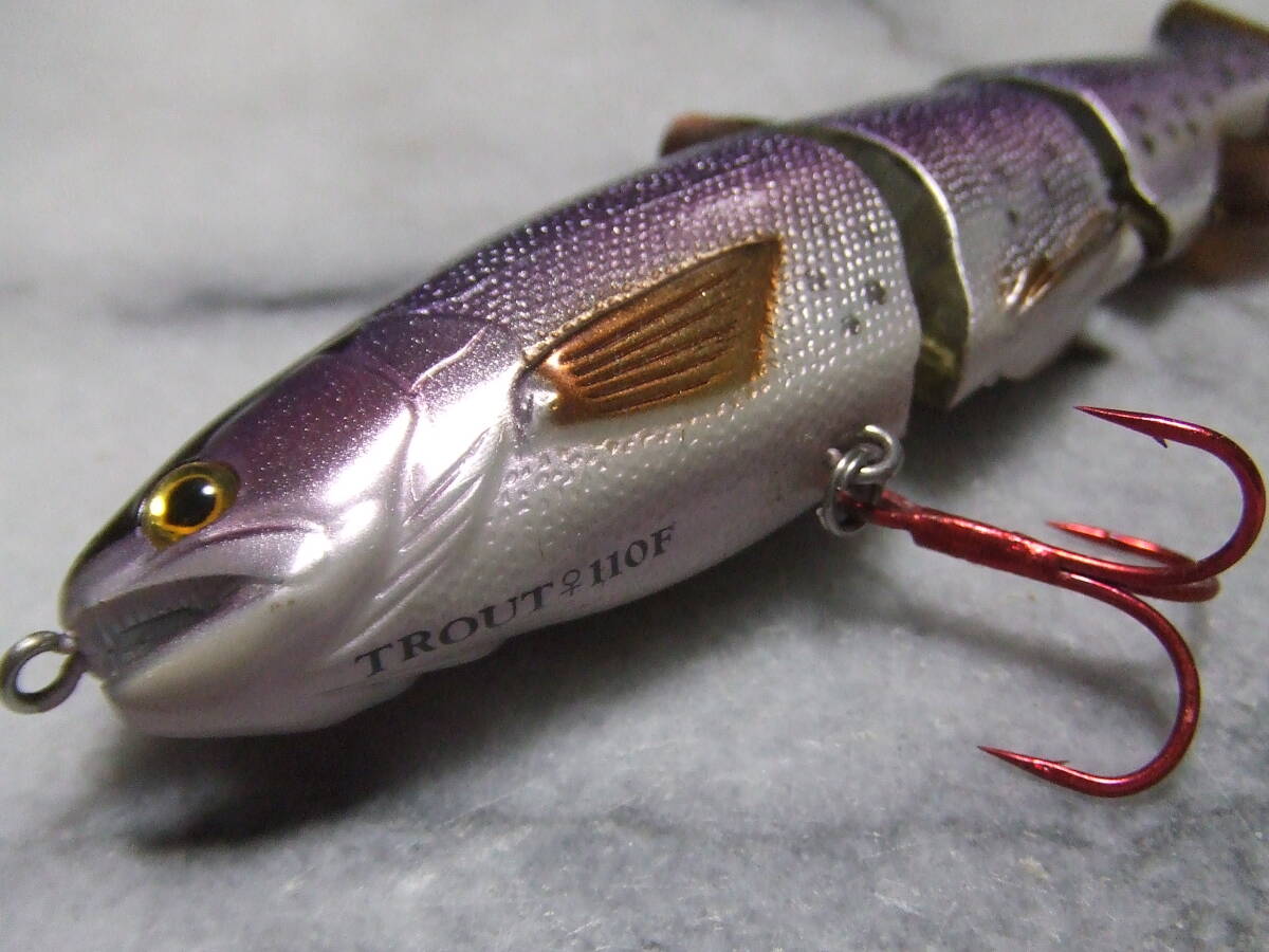 未使用 ラッキークラフト リアルベイト プレミアム トラウト ♀110 フローティング_画像5