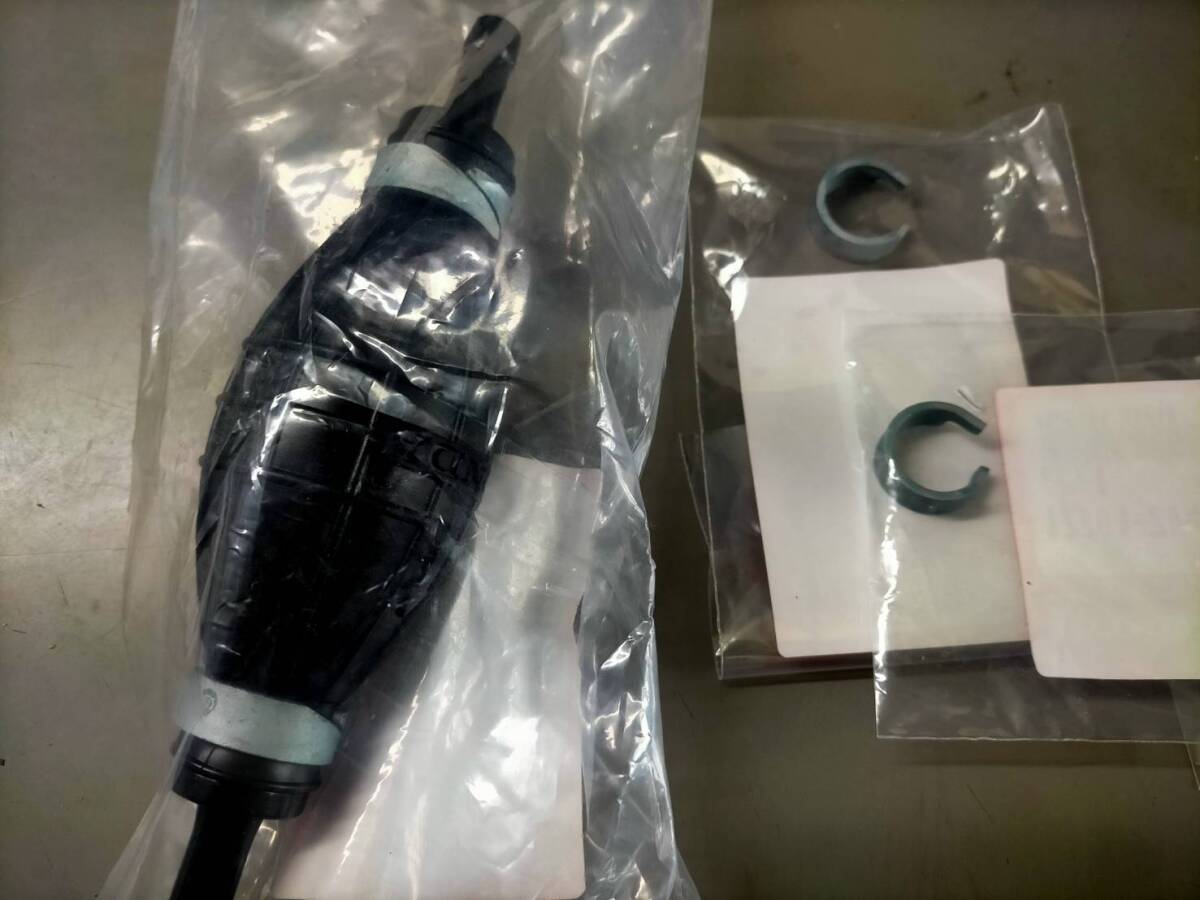 ホンダ船外機　ガソリンホースのプライマーバルブ　手もみポンプ_画像1