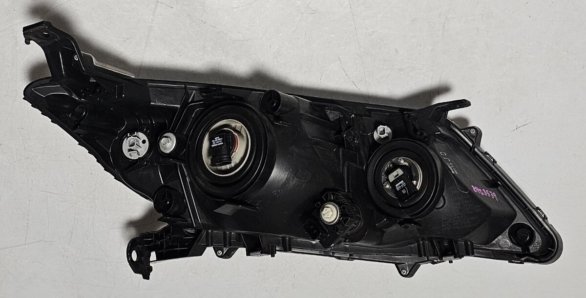 ホンダ グレイス・GM4/GM5 純正 前期 DX ヘッドライト/ヘッドランプ ASSY 左 ハロゲン W1086 良品 2016年車 品番:33150-T9A-J01_画像9