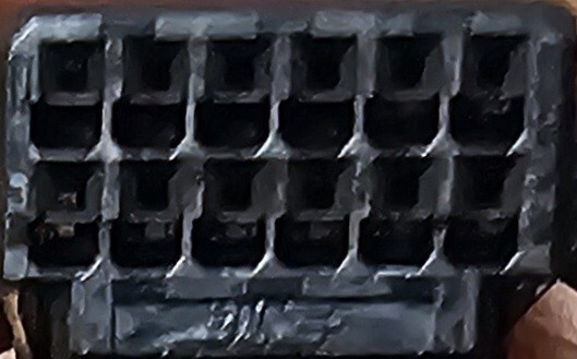 トヨタ ハイエース・GDH206 純正 7型 ステアリングホイール/ハンドル ウレタン ステアリングスイッチ付 2022年 ほぼ新車外し 200系 4/5/6型_画像4