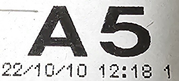 トヨタ ハイエース・GDH206 純正 7型 ステアリングホイール/ハンドル ウレタン ステアリングスイッチ付 2022年 ほぼ新車外し 200系 4/5/6型_画像5