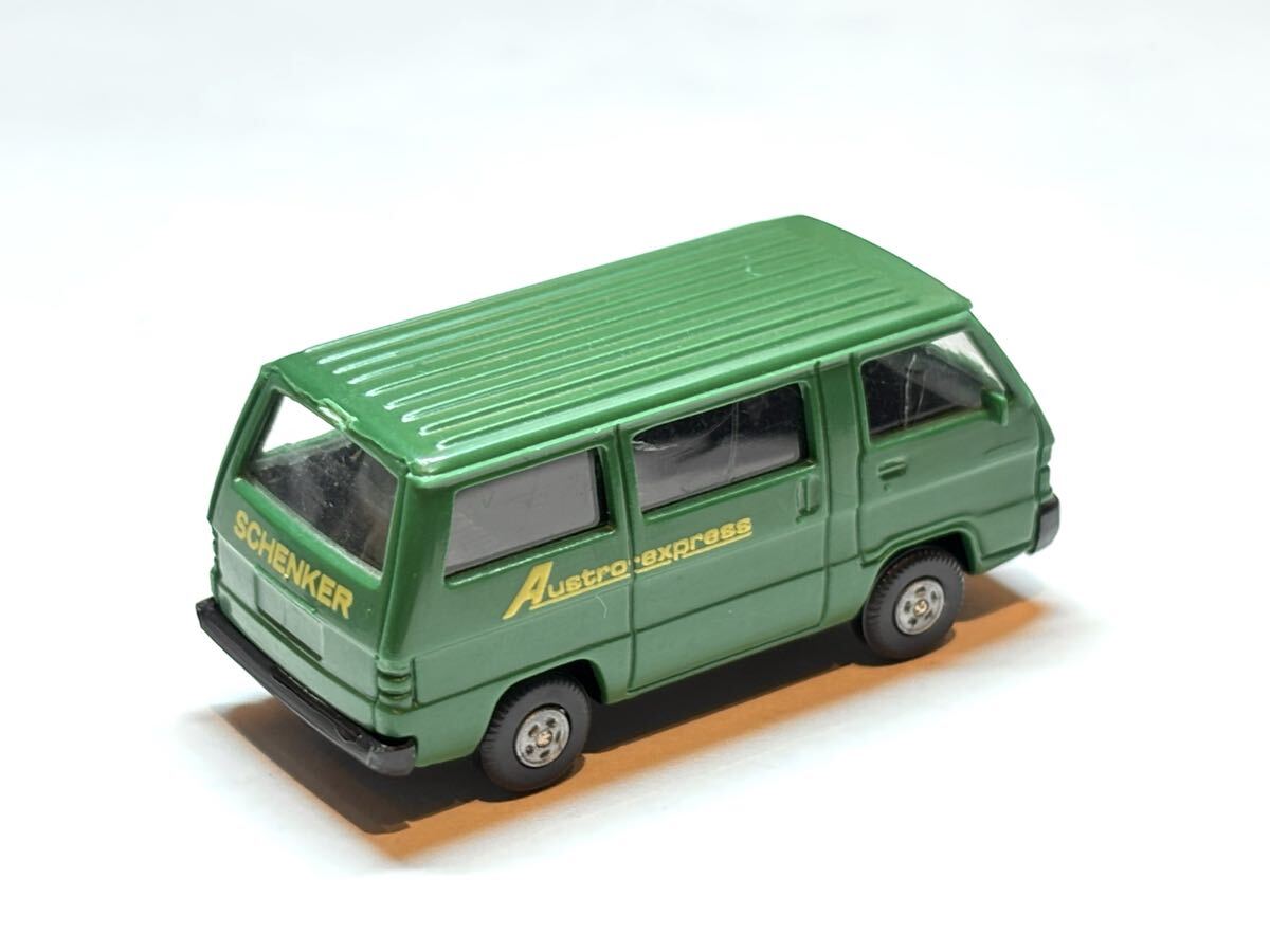 Rietze 1/87 三菱 デリカ L300 バス