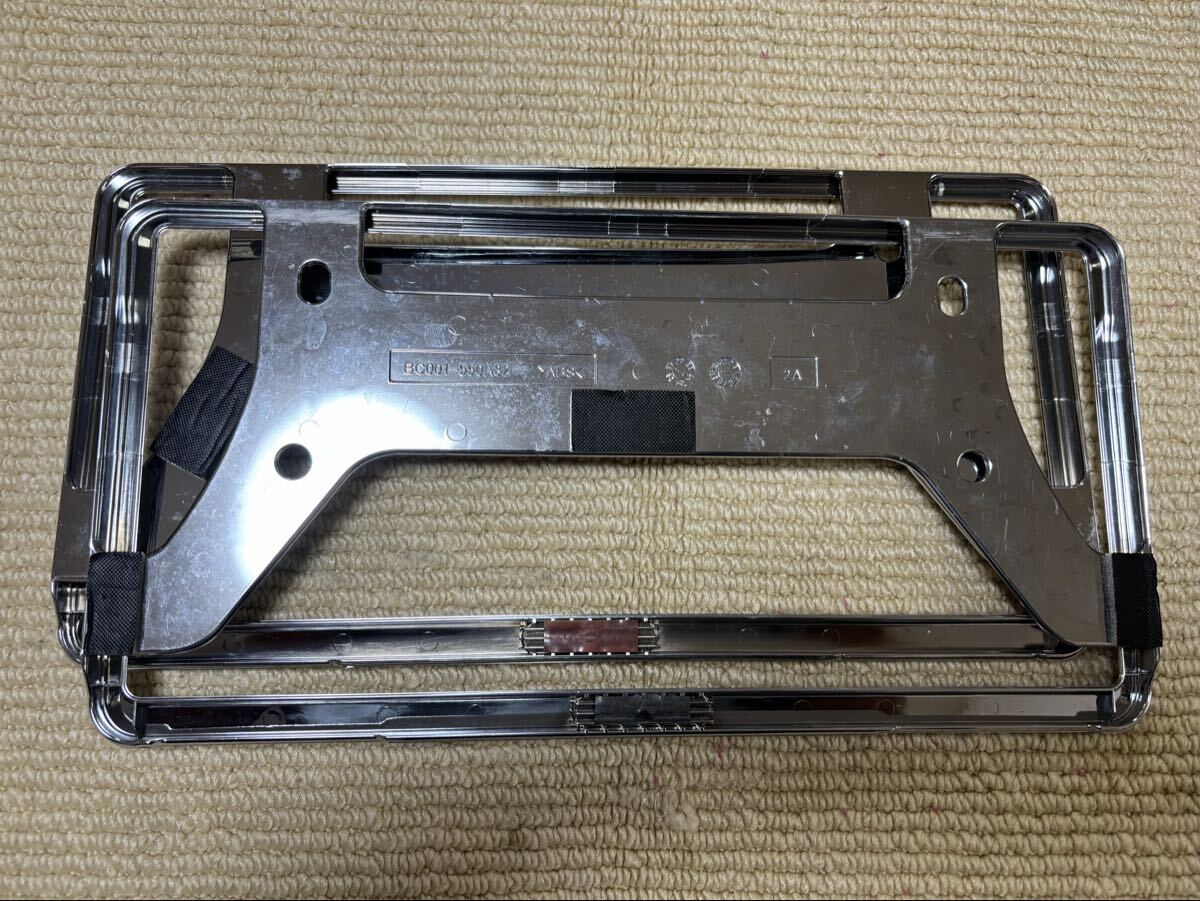 【スズキ】純正ナンバーフレーム・メッキプレート枠_画像3