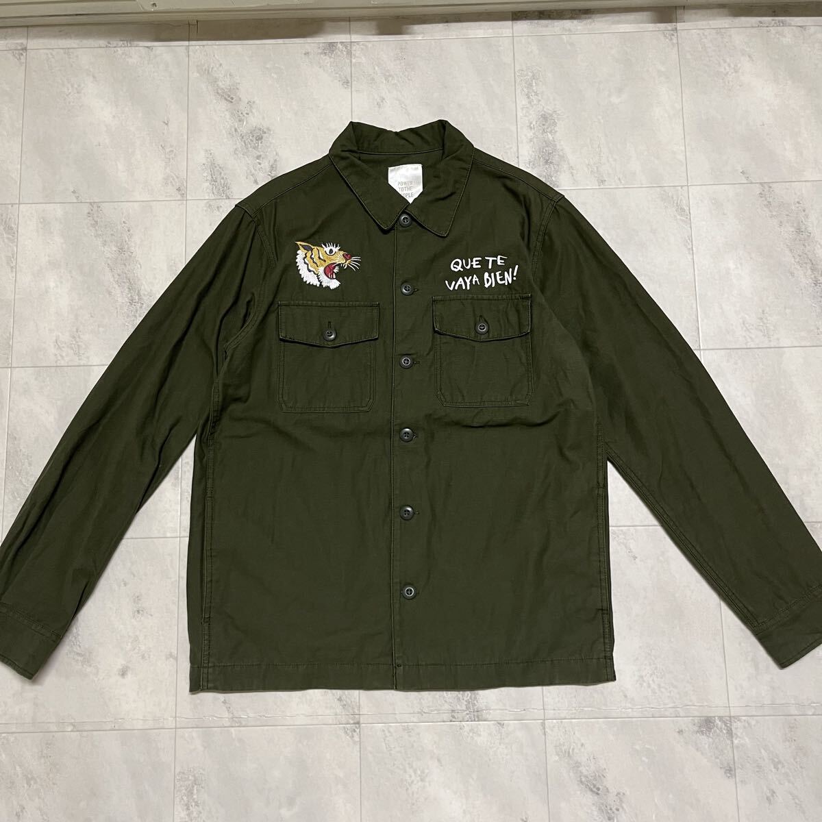 POWER TO THE PEOPLE パワートゥーザピープル ワークシャツ 長袖 バイク バイカー 刺繍ロゴ ミリタリーシャツ スカシャツ カーキ 玉mc4207_画像2