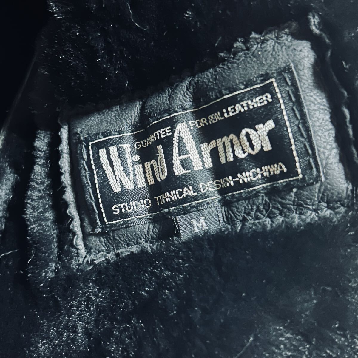 未使用級!!獣の咆哮を纏う!!Wind Armor リアルムートン フライトジャケット レザージャケット ムートンコート 羊革 ボア ブラック 黒 L相当_画像10