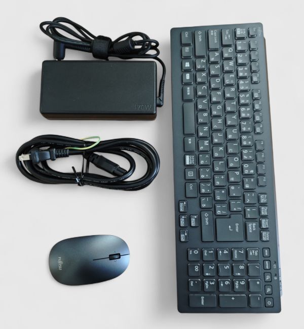 FUJITSU ESPRIMO WF-G/E3 Ryzen 7 4700U/32GB/1TB/RX5300M/4K/Windows 10の画像4