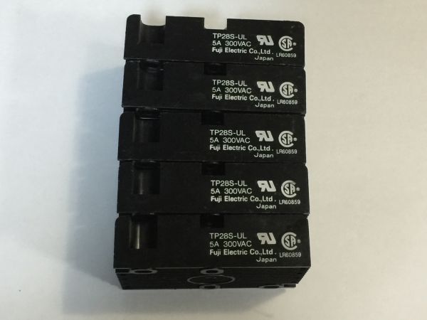 電子部品、パーツなど・・/　FUJI 端子台　ソケット　５個セット　TP28S-UL 5A 300VAC 2F90AA 　1-2_画像8