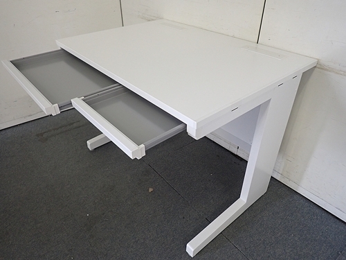 ① Inaba 107 стол te.enaS модель 13-0665