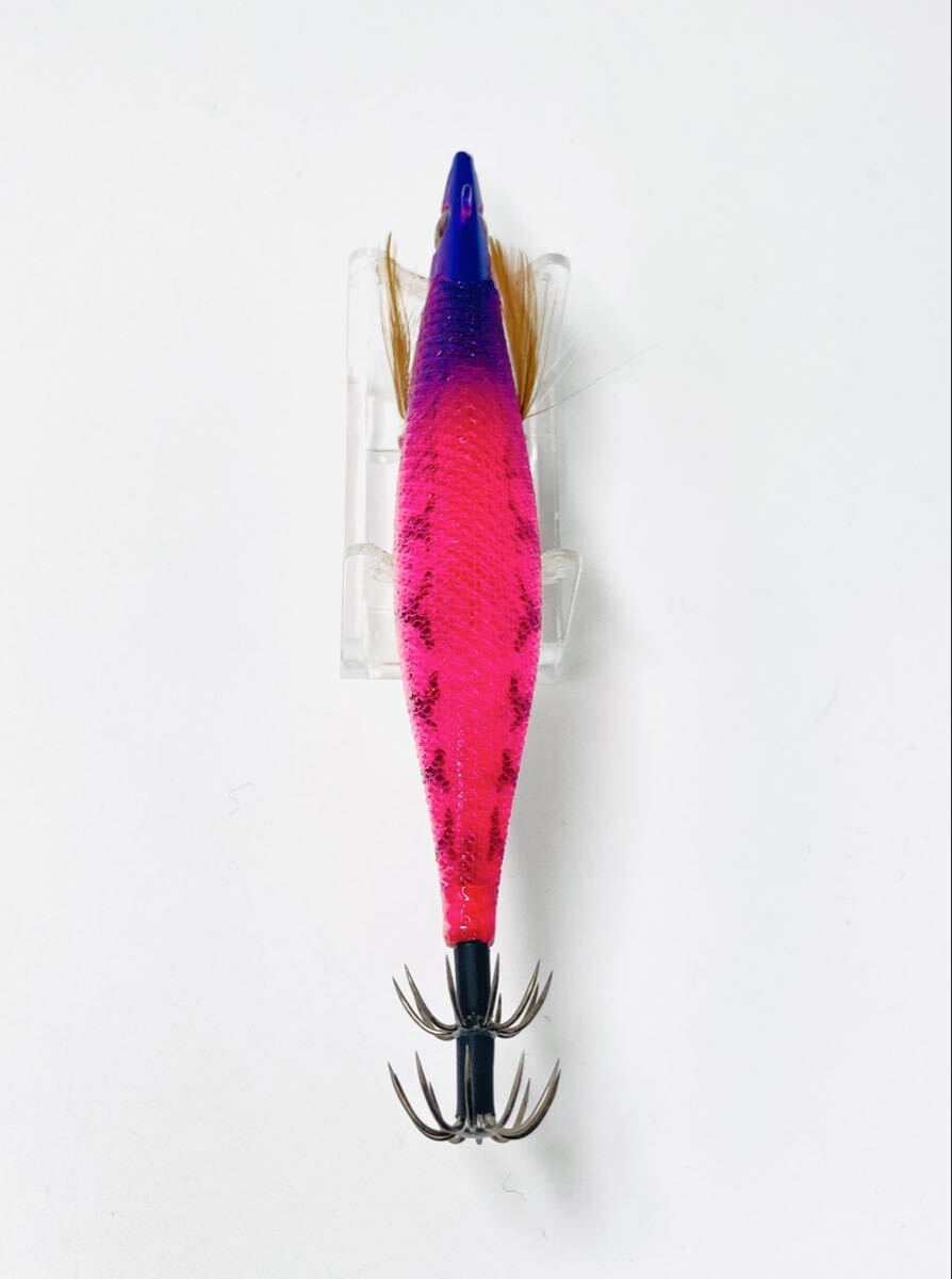 【極美品】スクイッドマニア SQUID MANIA ワイルドチェイス B-TR 3.5号 30g 爆乗りピンク WILDCHASE 餌木 ティップラン エギング_画像4