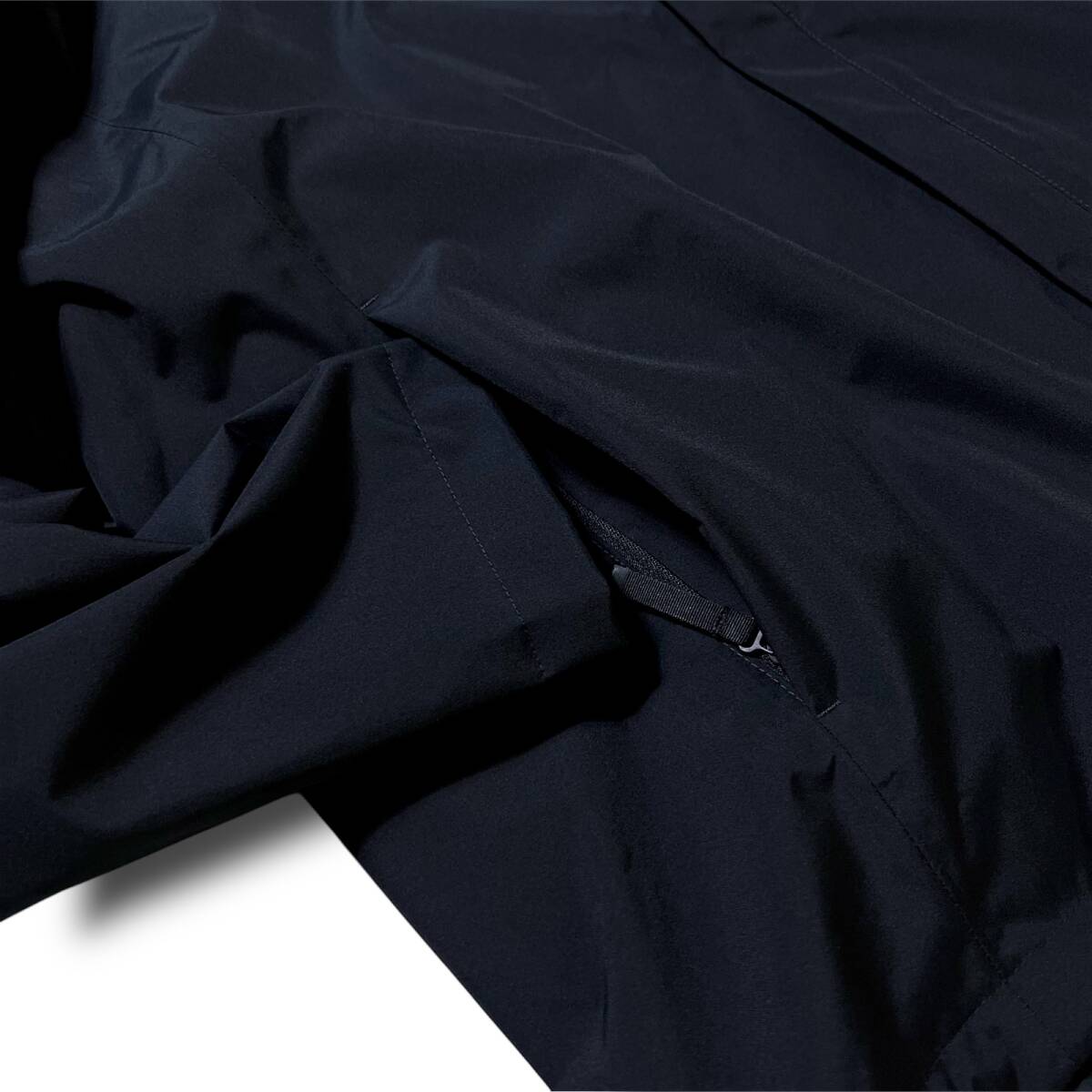 新品 THE NORTH FACE ノースフェイス 防水素材DRYVENT 撥水防水防風透湿 フード取り外し可 ジャケット マウンテンパーカー XL B8462_画像5