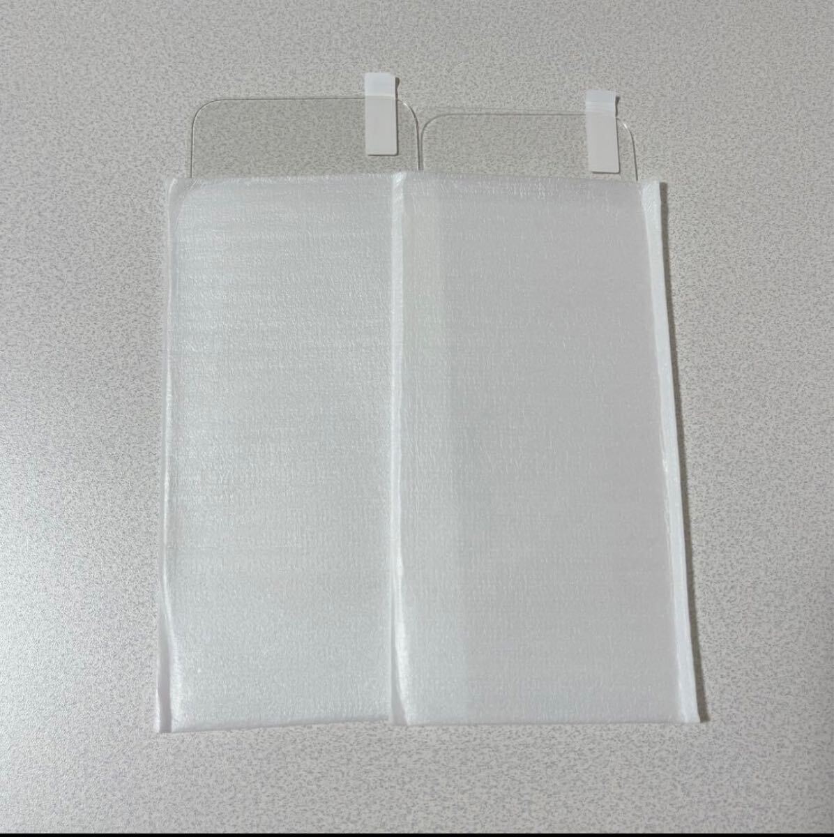 100円スタート！すぐ使えるセットiPhone15Plusガラス、カメラフィルム2枚　ケース　赤_画像6