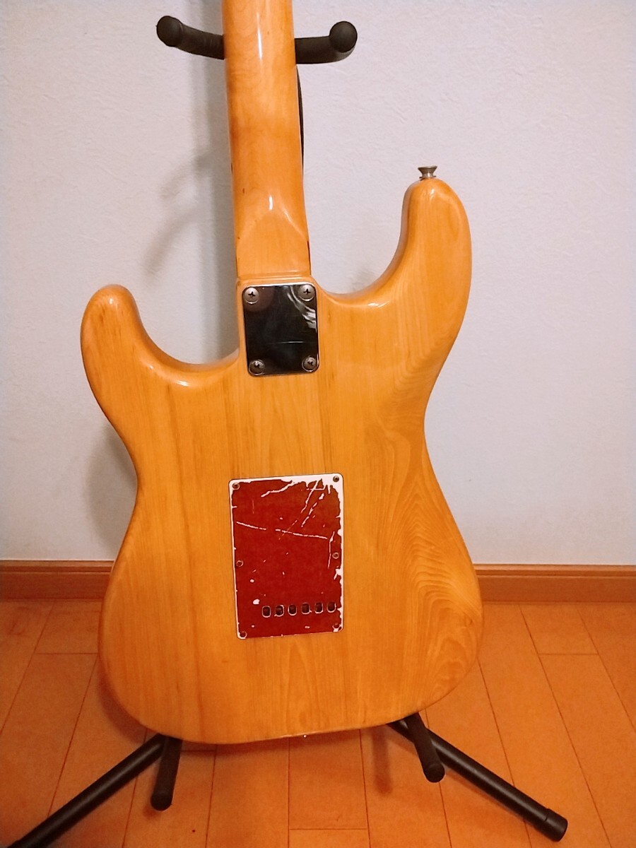 ジャパンビンテージ エルマヤ ストラトキャスター70s ジュニアモデル ジャパンビンテージ エルマヤ ストラトキャスター70s ジュニア