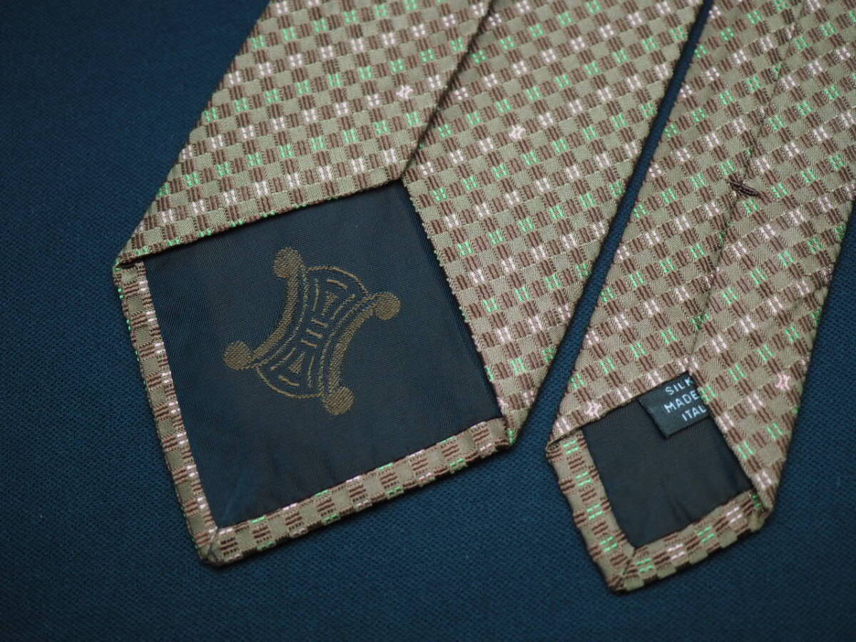 美品【CELINE セリーヌ】 F2681 ロゴ ブラウン系 SILK ブランド ネクタイ 古着 良品 転売 仕入_画像5