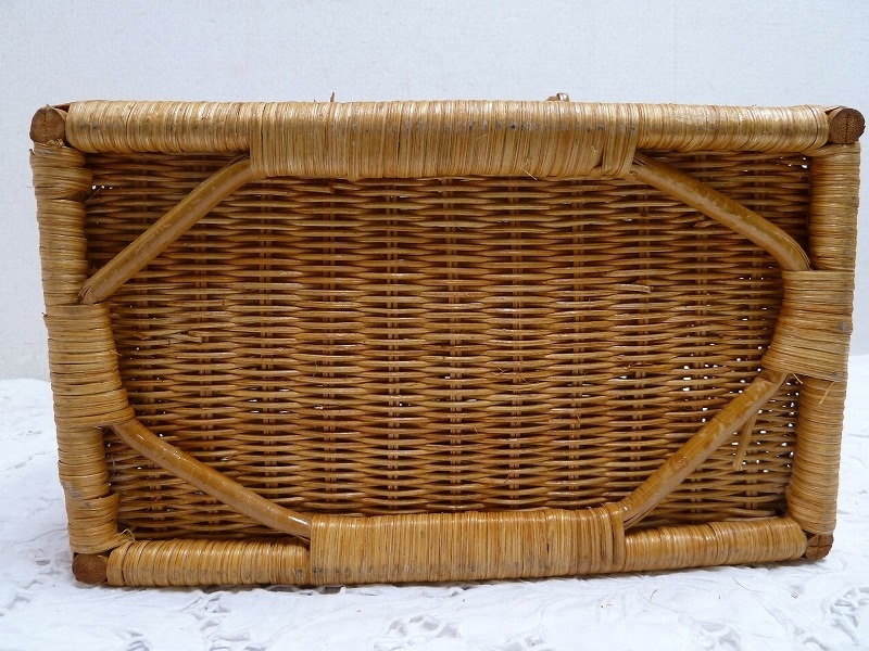 (☆BM)ピクニックバッグ バスケット 横幅27.5㎝ ランチボックス バニティ 籠 ナチュラル 天然素材 レトロ 可愛い 木製 編みバッグ_画像9