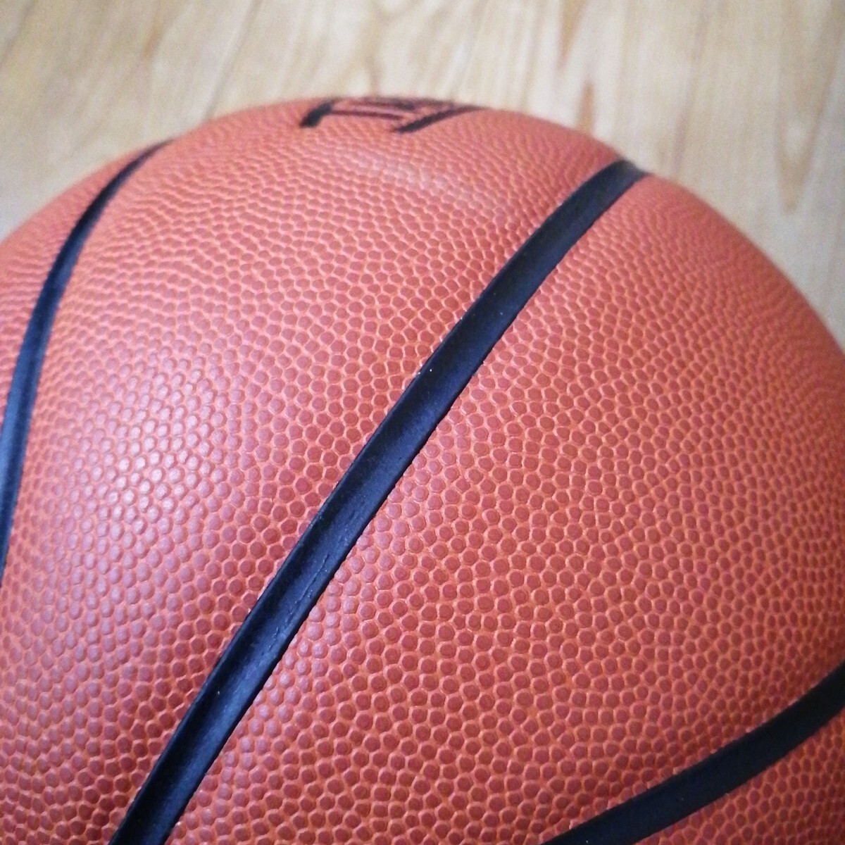 未使用に近い バスケットボール 7号 合成皮革「TACHIKARA タチカラ HARDWOOD CLASSIC」molten MIKASA SPALDING バスケットボール_画像10