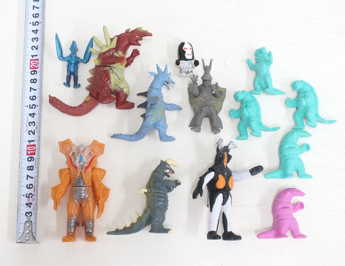 【1円スタート】lc92■ウルトラマン◆ゴジラ◆ソフビ人形・フィギュア等◆約3kg分まとめて◆ベタツキあり◆当時物◆ウルトラマンティガ/パ_画像8