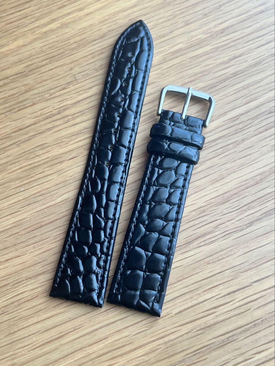 クロコ　ワニ調　レザーベルト　メンズ腕時計用　20mm ブラック　黒色_画像2