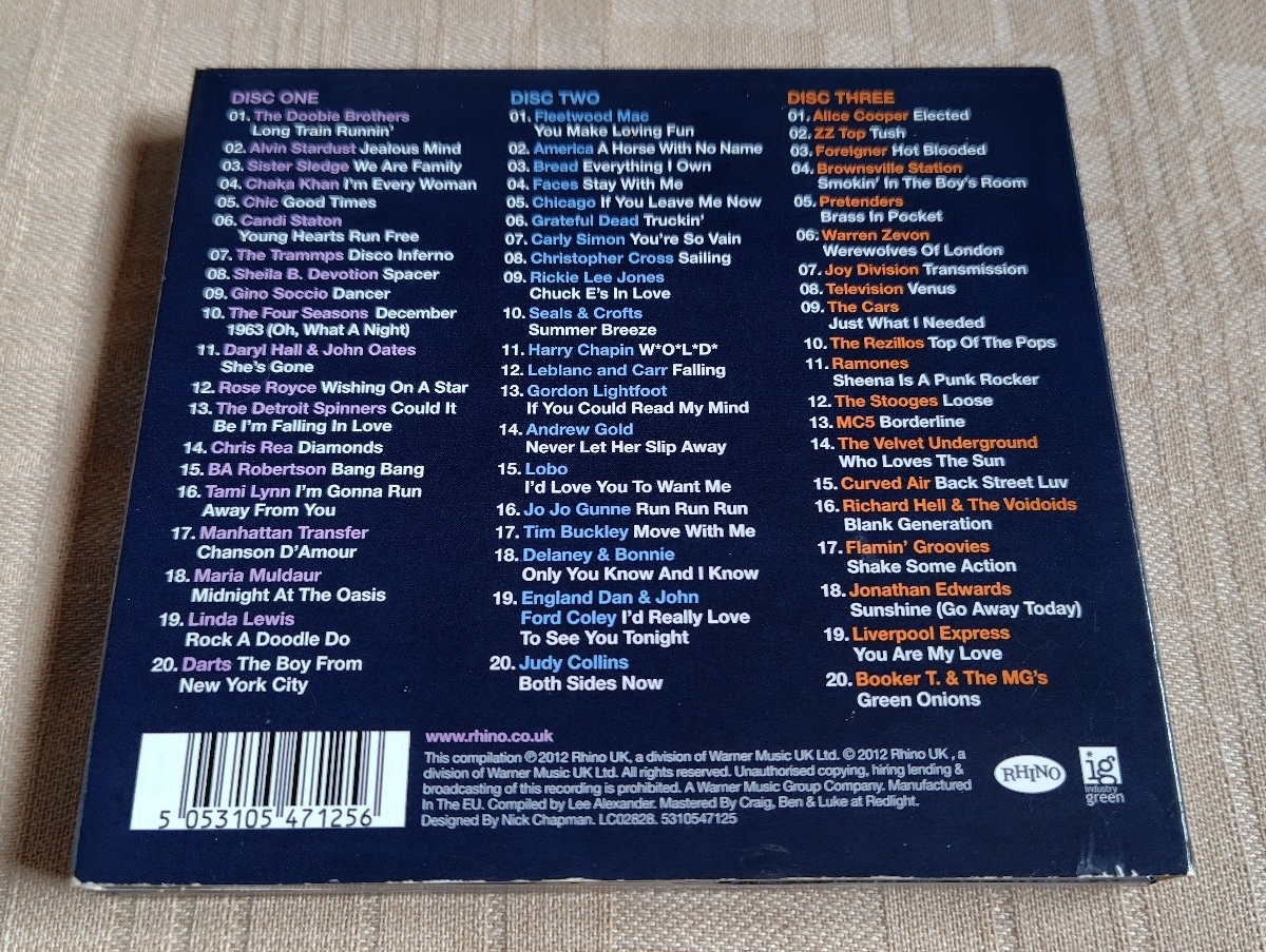 「70s The Collection 60 Definitive Hits」3枚組CD/Doobie Brothers/Chic/America/Chicago/ZZ Top/Ramones_画像2
