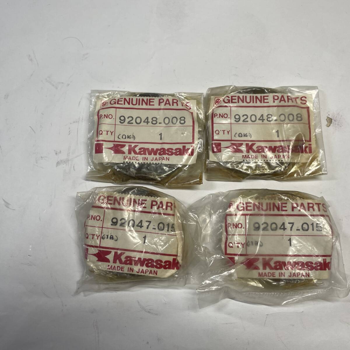 カワサキRS650-W3 ステアリングボールレースインナー、カップ各2個 1台分_画像1