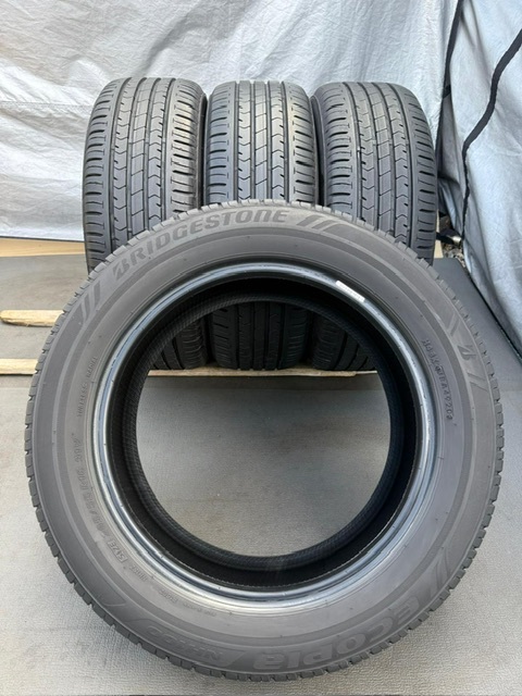 中古タイヤ4本セット205/55/16 BRIDGESTONE 非常に良い状態のタイヤ 中古タイヤ4本セット　205/55/16 BRIDGESTONE 非常に良い状態のタイヤ_画像6