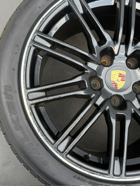 ホイール付タイヤ４本セット) ポルシェ カイエン ターボ GTS 957 958 9.0J×20H2ET50 PCD130 20インチ 275/40/20 ファルケン 2022年モデル_画像9