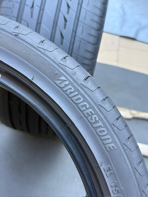 中古タイヤ2本セット 255/35/18 BRIDGESTONE REGNO 非常に良い状態のタイヤ 2023年製 BRIDGESTONE REGNO 非常に良い状態のタイヤ 2023年製_画像9