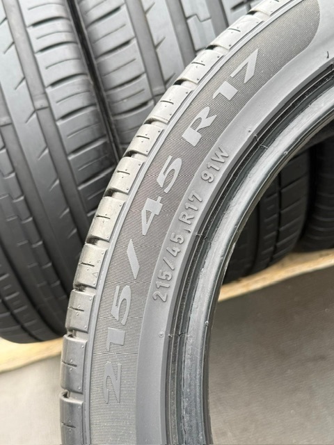 中古タイヤ4本セット 215/45/17 PIRELLI P7 EVO 2022年製 非常に良い状態のタイヤ 215/45/17 PIRELLI 2022年製 非常に良い状態のタイヤ_画像7