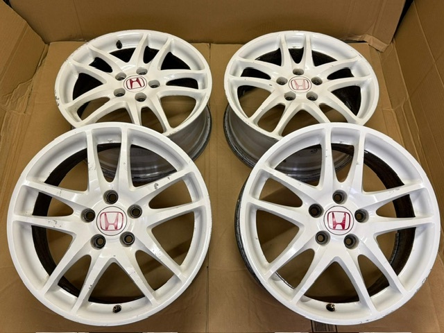 DC5インテグラタイプR純正OEMホイール(4本)チャンピオンシップホワイト17x7J+60 PCD114.3 5H(DC2、ZF12、FD2、EP3、FN2対応)_画像2
