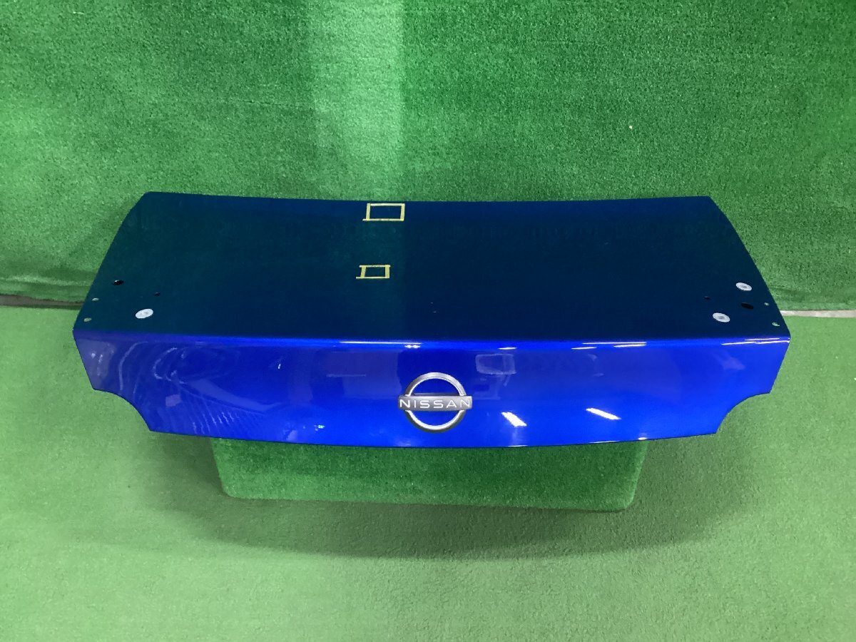 日産　GT-R　R35　後期最終　トランクパネル　純正　GTR　838810_画像1