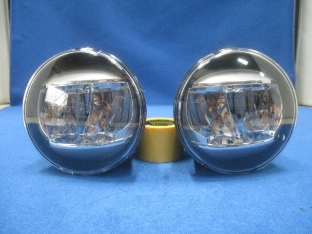 トヨタ　純正　左右フォグ/左フォグ/右フォグ　LED　KOITO 48-150　A045053　（ノア/ヴォクシー）（アルファード/ヴェルファイア）　117238_画像1