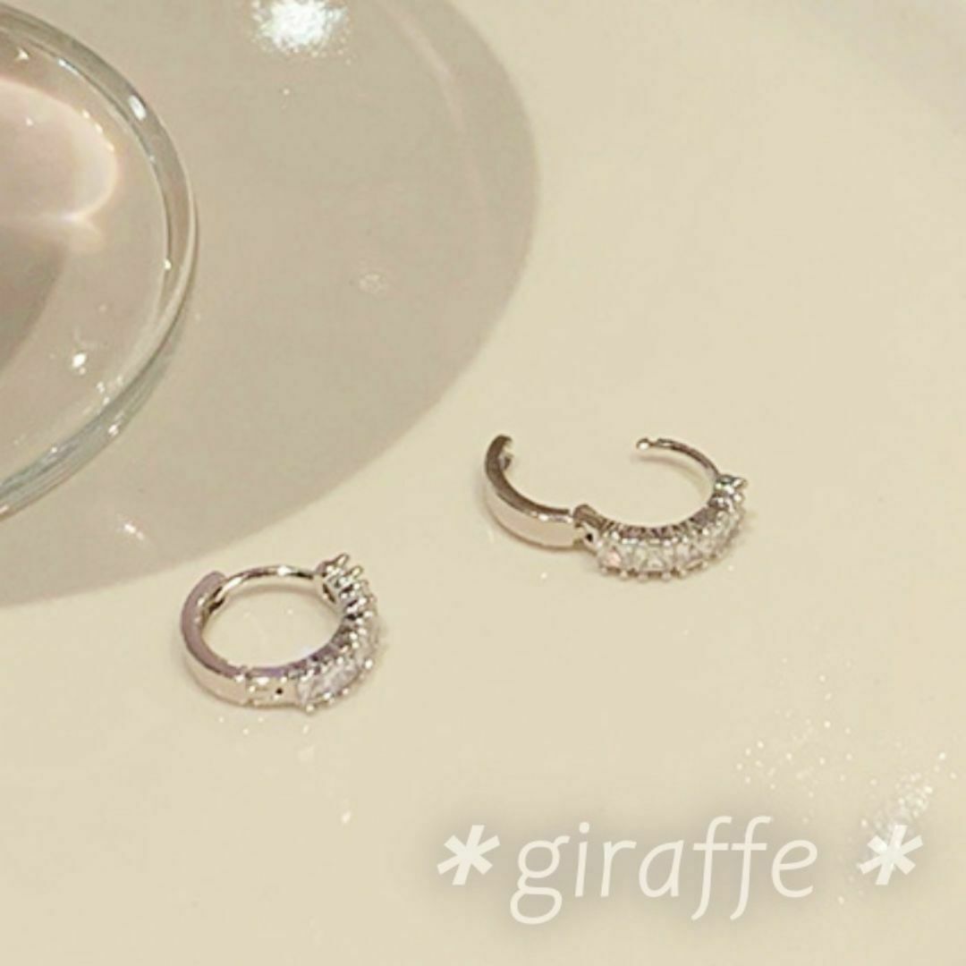 B585 匿名配送 リングピアス レディース スクエア ジルコニア s925 シルバー フープピアス_画像3