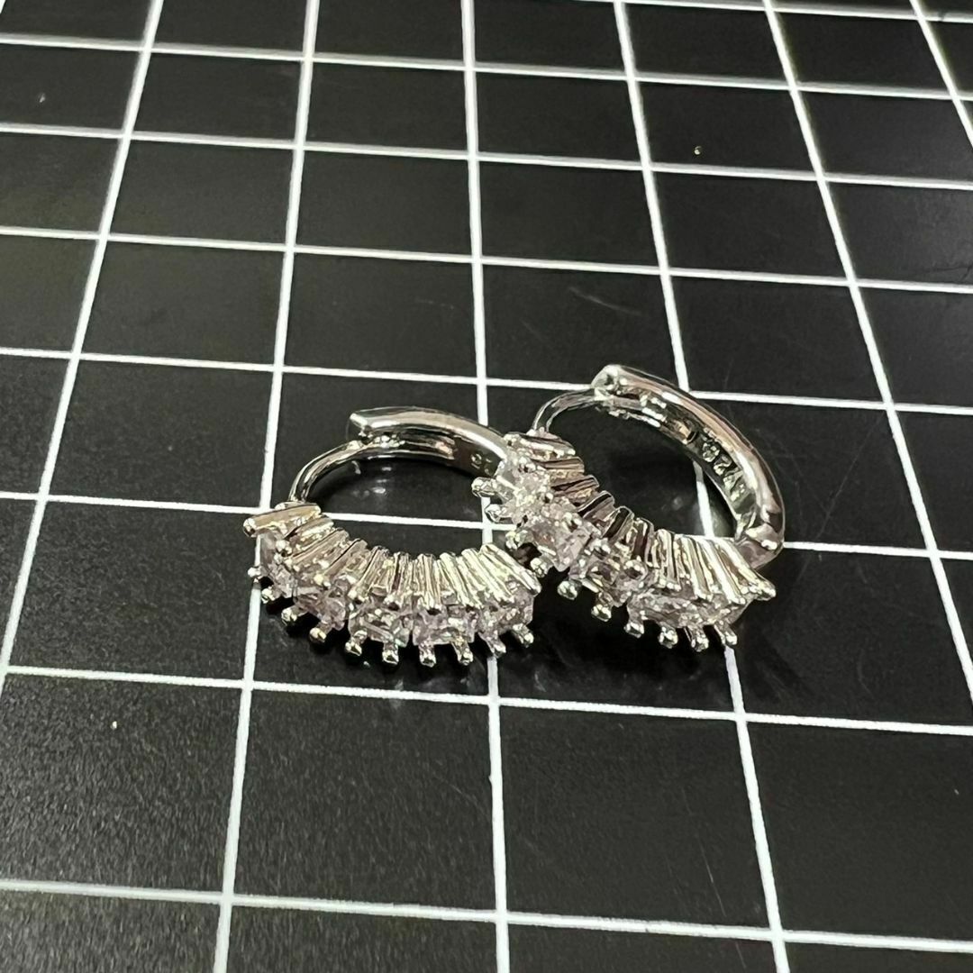 B585 匿名配送 リングピアス レディース スクエア ジルコニア s925 シルバー フープピアス_画像6