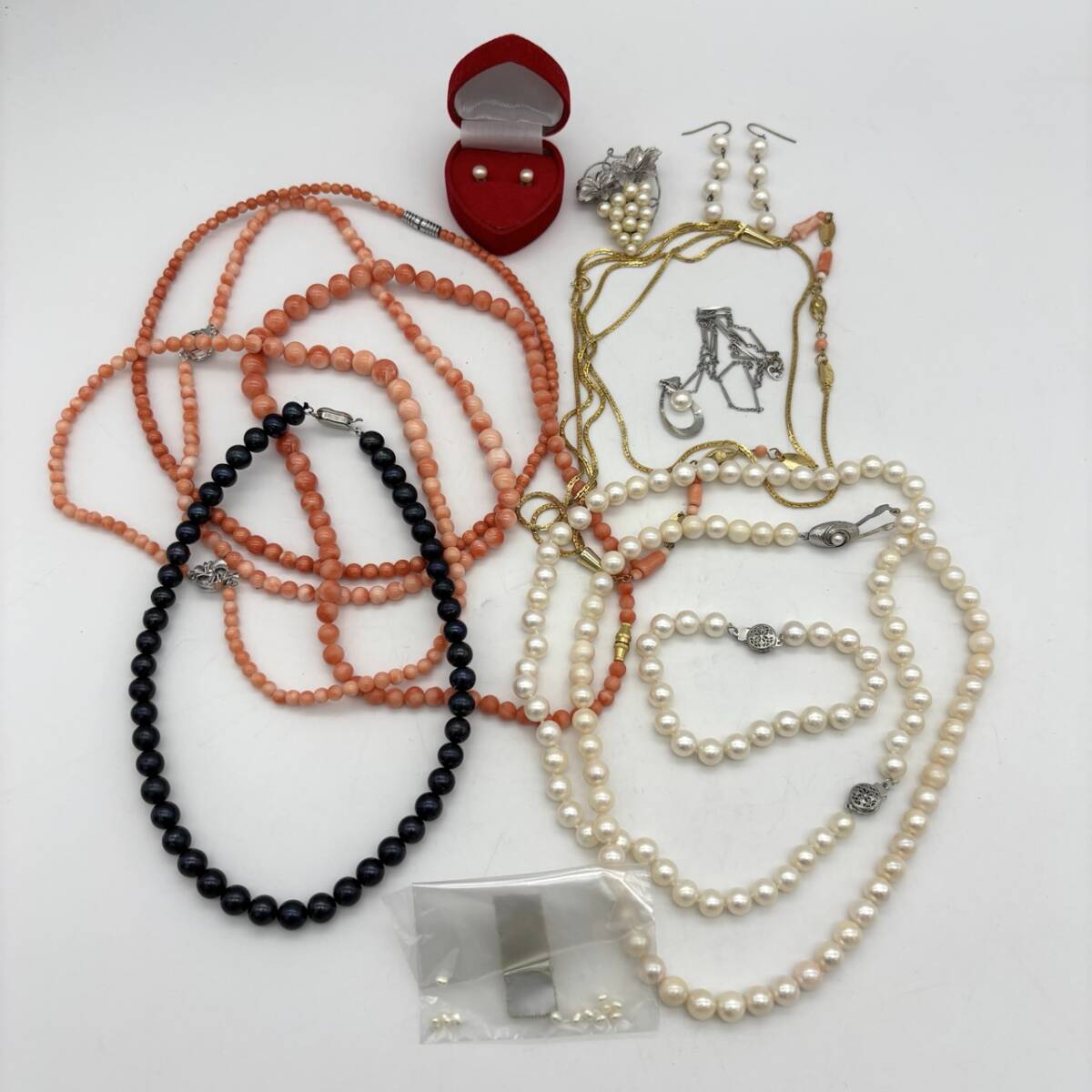 AY2765■【総重量 約255g】アクセサリー まとめ パール 真珠 珊瑚 サンゴ シルバー silver SV GSILVER ブラックパール 1円スタート_画像1
