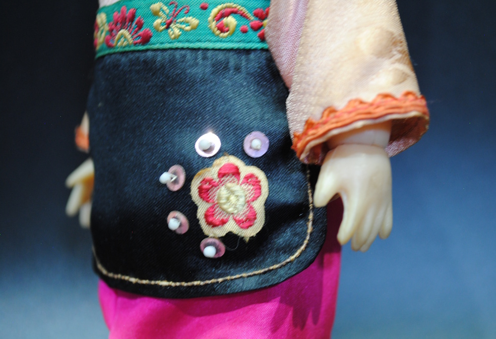 【売切り屋】中国人形 民族衣装 女の子 チャイナドール ソフビ セルロイド MADE IN CHAINA レトロ アンティーク_画像9