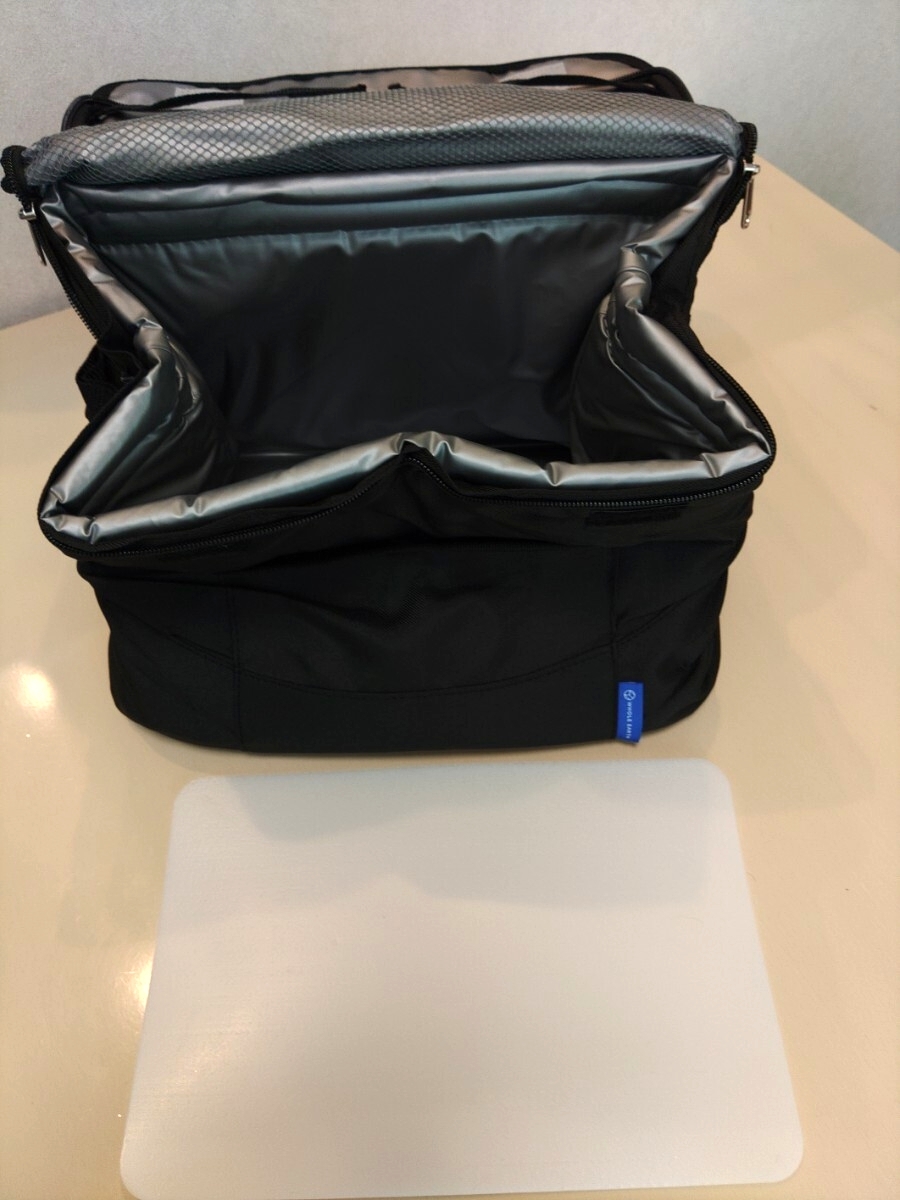 ホールアース(Whole Earth) ソフトクーラー17 ブラック 17L WE2KDI03 BLK 保冷バッグ アウトドア レジャー BBQ スポーツ 買い物 運動会_画像8