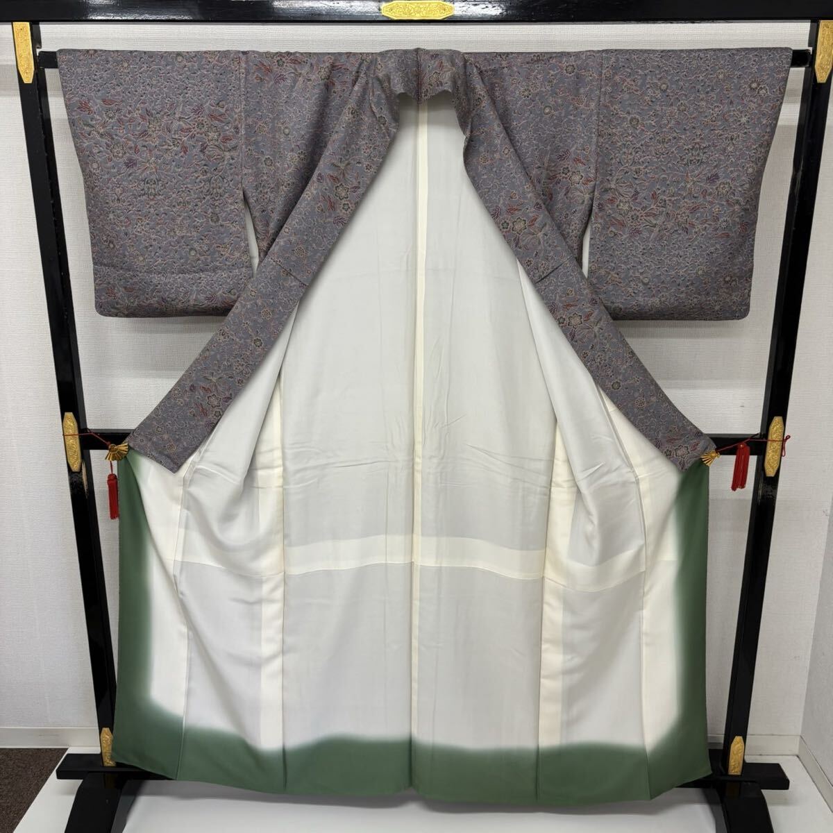 小紋 花唐草 縮緬 素敵な加工 正絹 着物 F-473_画像4