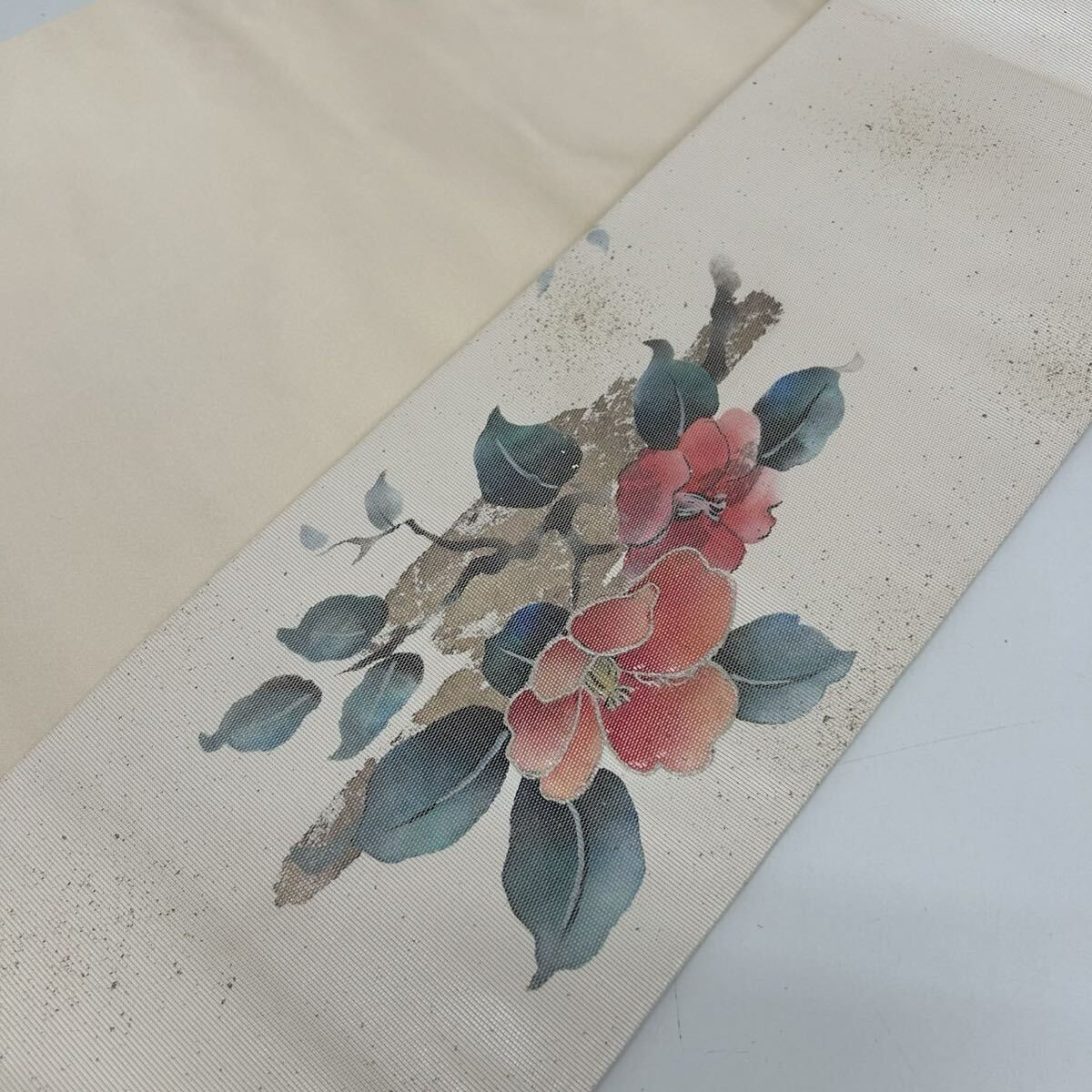 名古屋帯 引き箔 金彩 ふくれの椿模様 九寸 正絹 着物 F-526_画像8