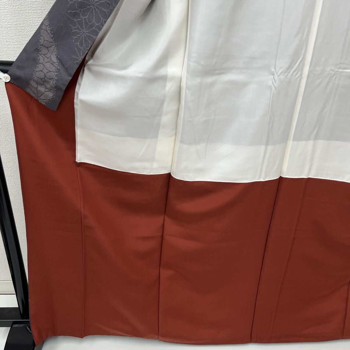 本場大島紬 美しい花の絣 上質な絣柄 正絹 着物 F-563の画像4