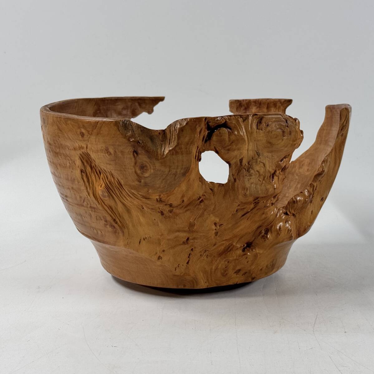 【20118Q】無銘 天然木 木工細工 オブジェクトブローチ 木肌を活かしたフリーボウル 鉢物プランツのカバーなどに 経年保管品 現状品_画像3