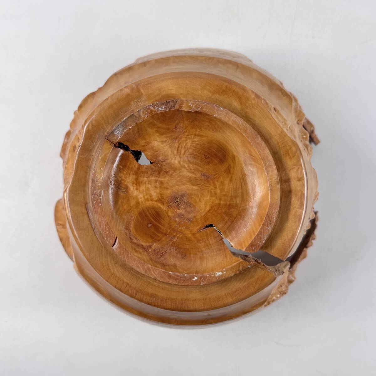 【20118Q】無銘 天然木 木工細工 オブジェクトブローチ 木肌を活かしたフリーボウル 鉢物プランツのカバーなどに 経年保管品 現状品_画像7