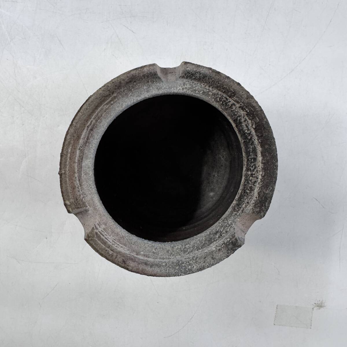 【20202Q】未使用 備前焼 岡本徹正造 てつ銘 銘印在 掻き銘 灰入れ 灰皿 アッシュトレイ 経年保管品 現状品_画像6