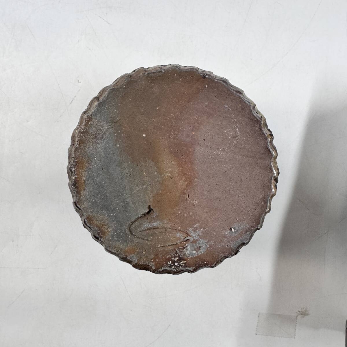 【20202Q】未使用 備前焼 岡本徹正造 てつ銘 銘印在 掻き銘 灰入れ 灰皿 アッシュトレイ 経年保管品 現状品_画像7