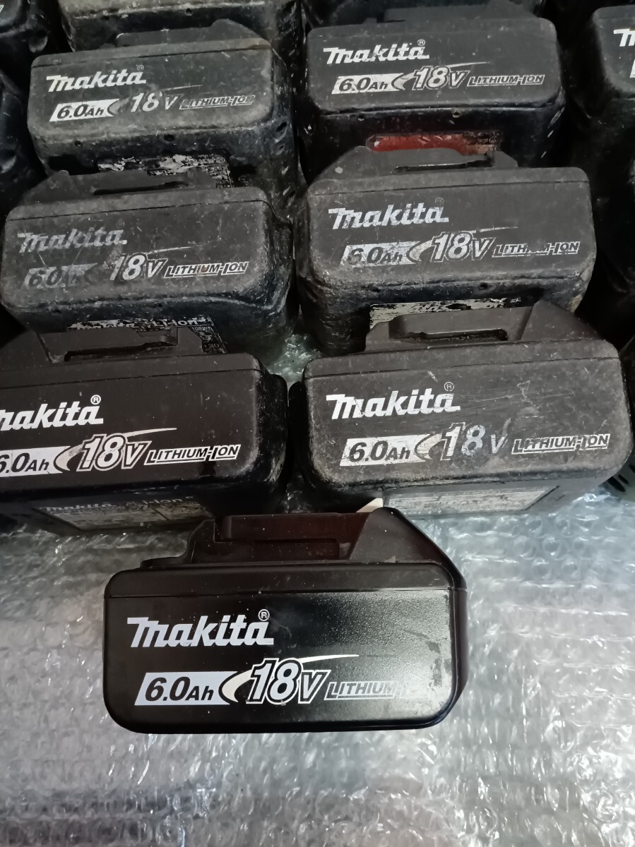 必見!!　 makita マキタ 電動工具　バッテリー　まとめ　43點(diǎn)　BL1860B 18V 6.0Ah 42點(diǎn)　40V 1點(diǎn)　リチウムイオン　ジャンク