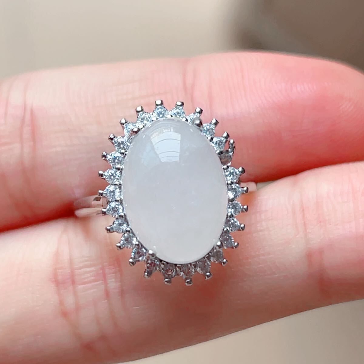 ◇和田玉◇指輪◇リング◇翡翠・ヒスイ◇フリーサイズ◇天然石◇パワーストーン◇巾着袋つき◇プレゼントにも041R101901_画像3