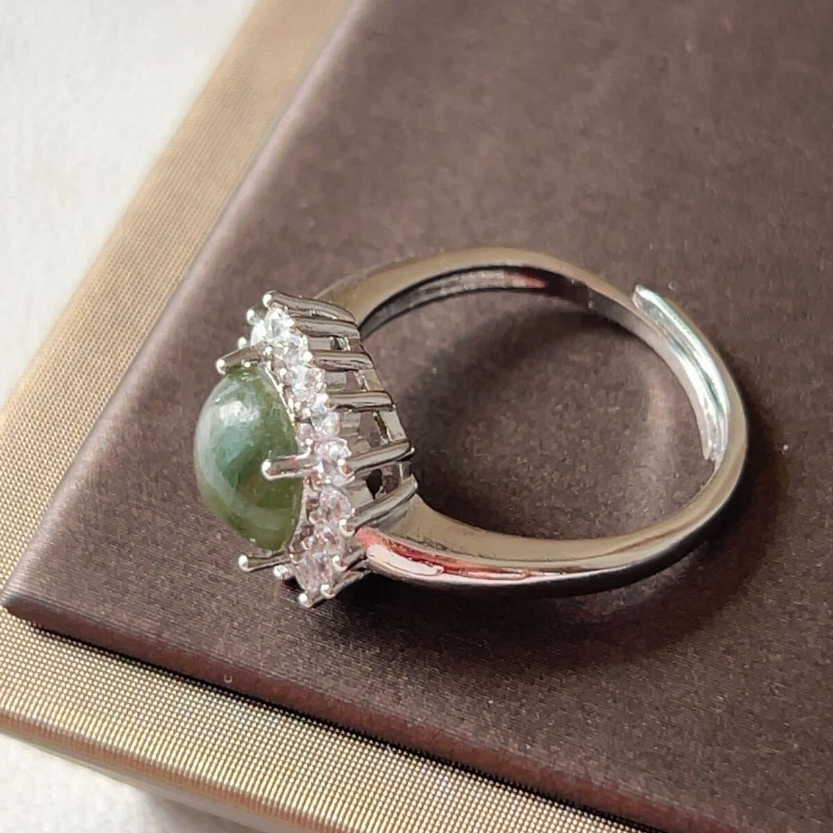 ◇ジェイド(本翡翠)◇指輪◇リング◇翡翠・ヒスイ◇フリーサイズ◇天然石/パワーストーン/プレゼント041R102505_画像5